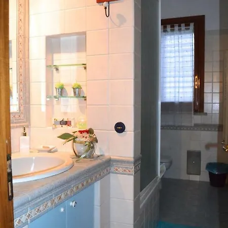 بيت للعطل Domusangeladue