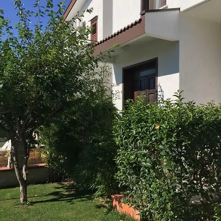 بيت للعطل Domusangeladue *